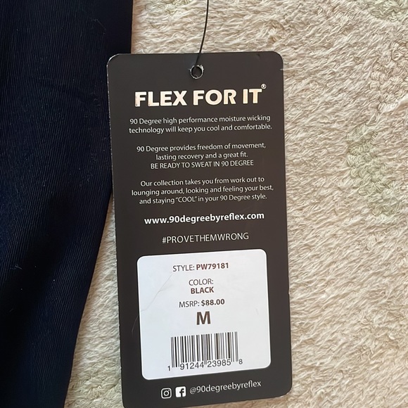 NWT 90 Degree by reflex black leggings in size medium - Picture 4 of 7